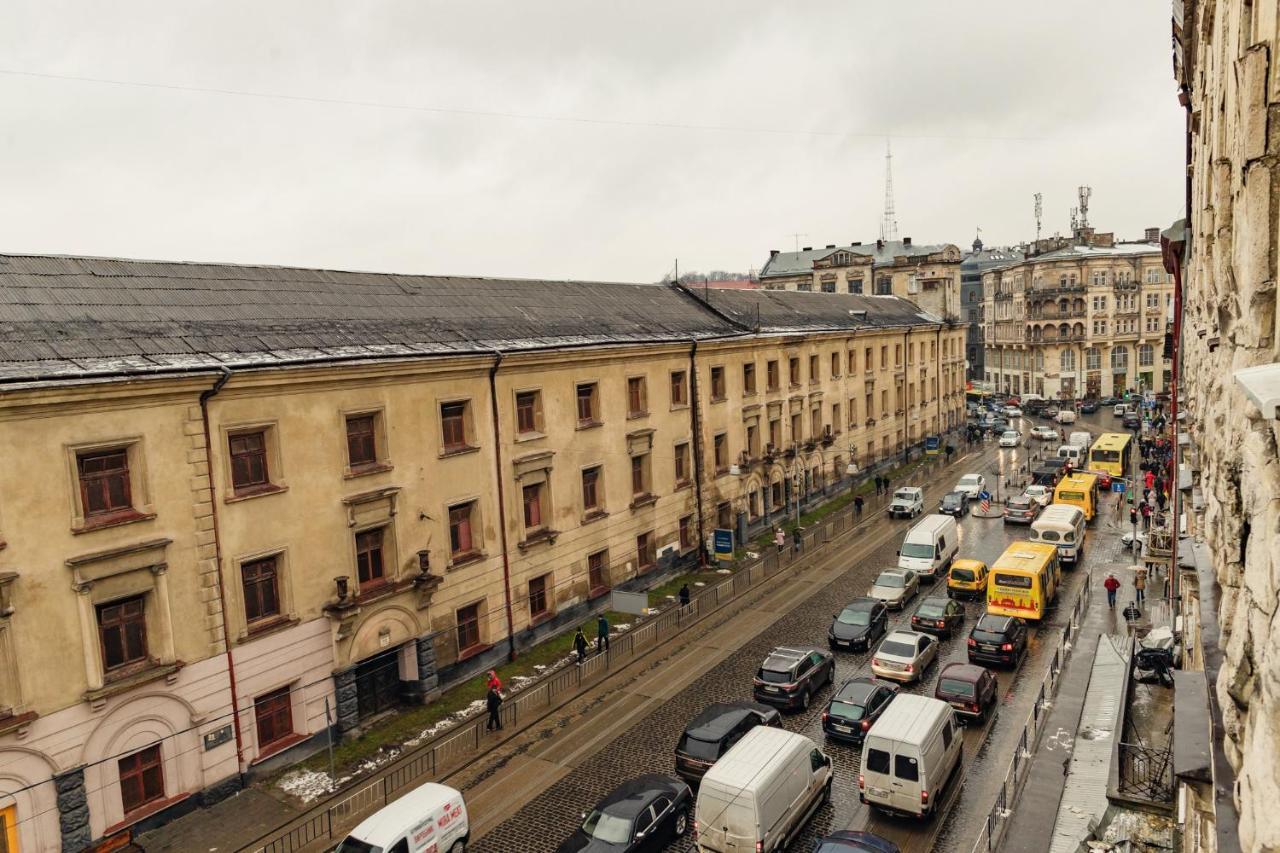 Mini Hotel Barvy Lvova On Horodotska St. Exterior photo